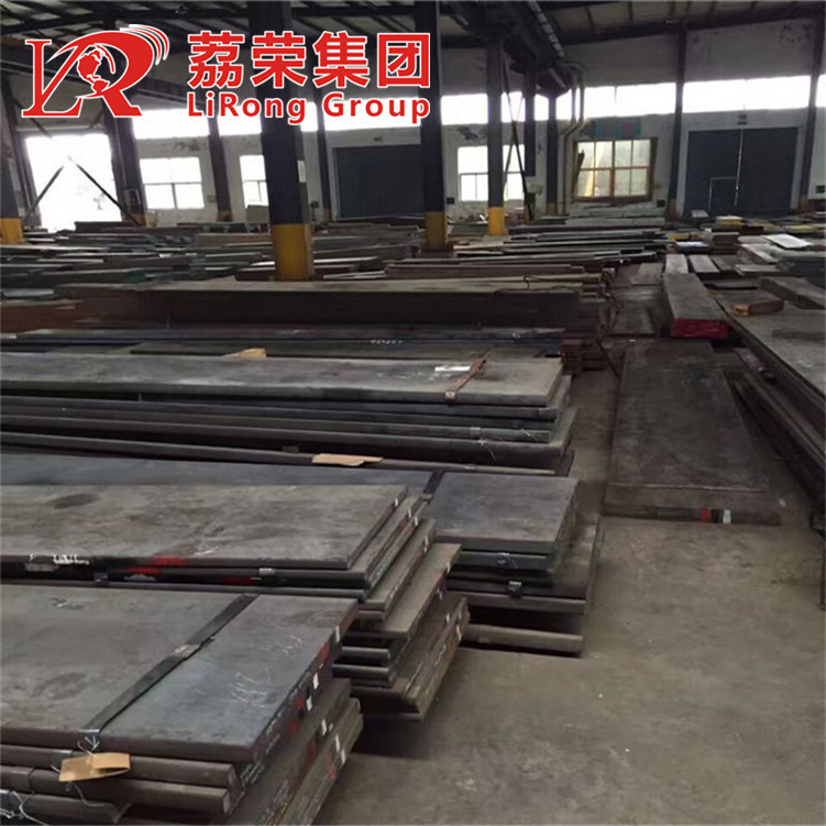 常年供应Cr12扁钢 Cr12圆钢 锻件 量大价优  可切割加铣磨