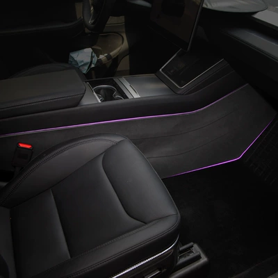 of the Center Console, Chair back anti-kick pad