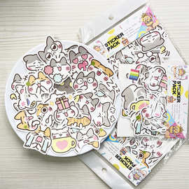 40张白柏猫可爱卡通小猫咪表情贴画儿童奖励文具水杯防水手账贴纸