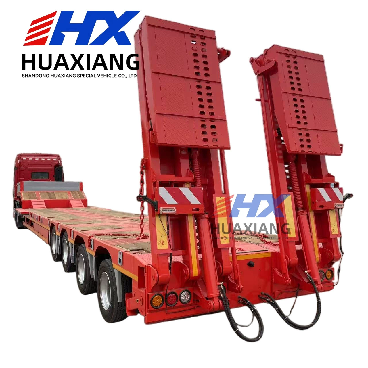 Низкорамный полуприцеп с боковым перемещением, гидравлической лестницей, подъемником с пневмобаллонами на оси и рулевым управлением