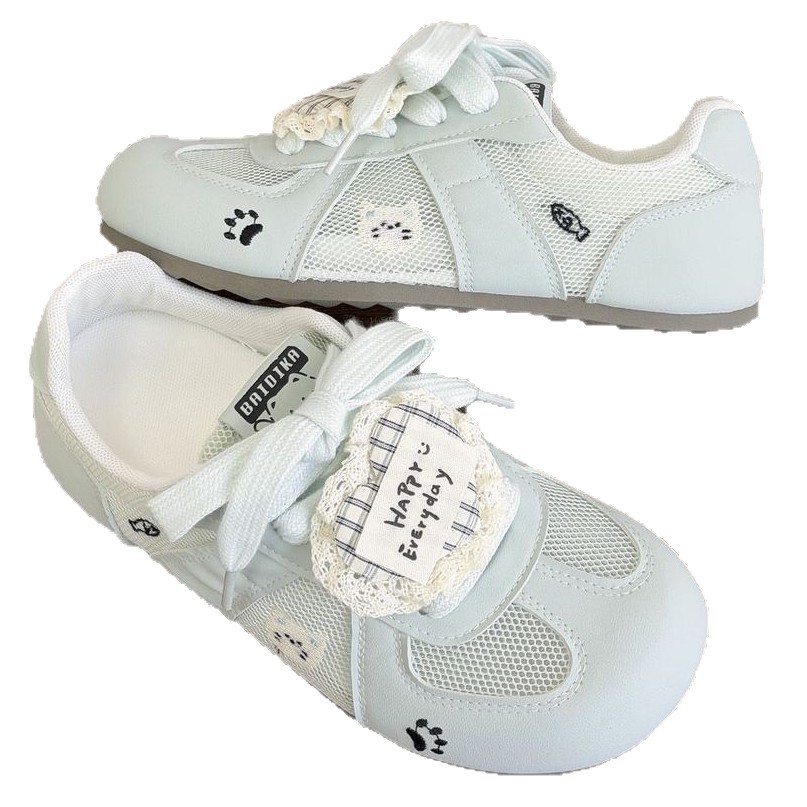 2026 explosión de verano malla con falda transpirable zapatos de entrenamiento alemán gatito lindo universal zapatos deportivos casuales de mujer