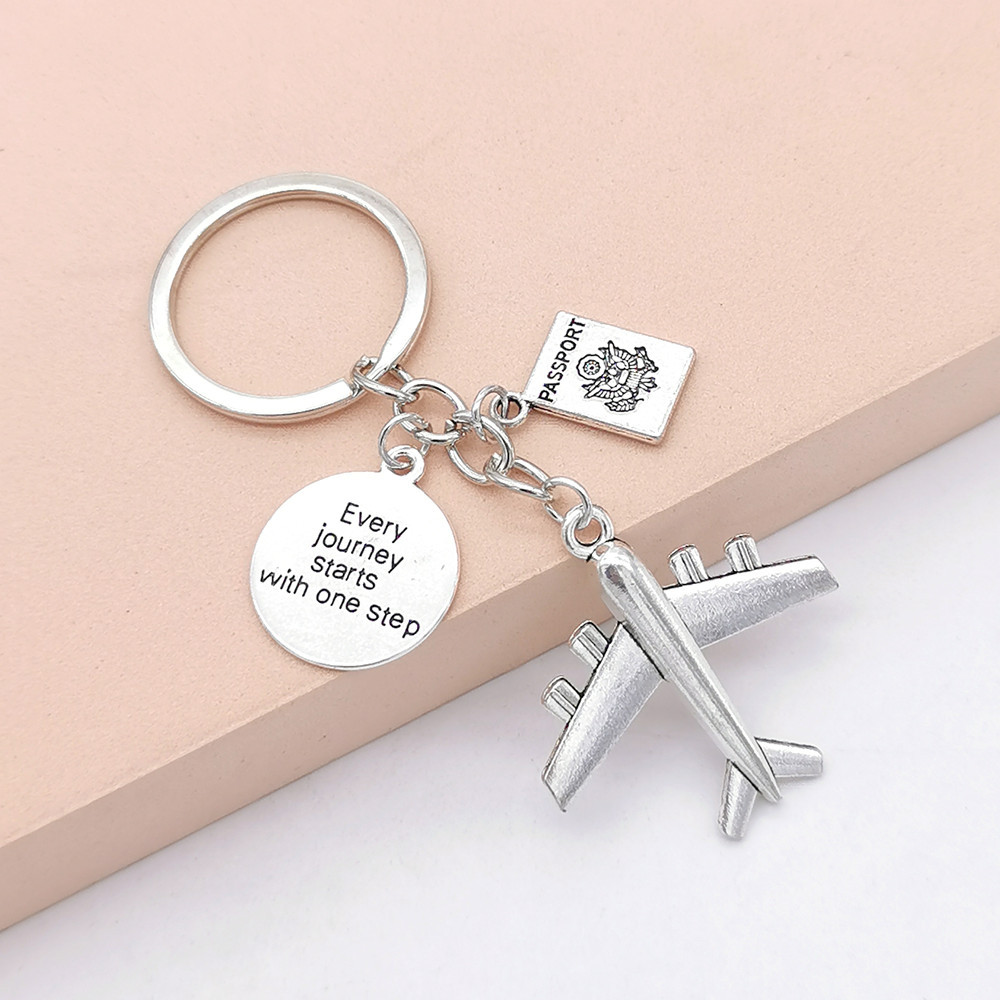 18g Weight Keychain Classification 1 Piece Quantity Holiday, Daily, Street Occasion Alloy Material Letter Pattern Plating Design Casual, Simple Style Style 1 Piece Casual Simple Style Letter Alloy Plating Keychain 1