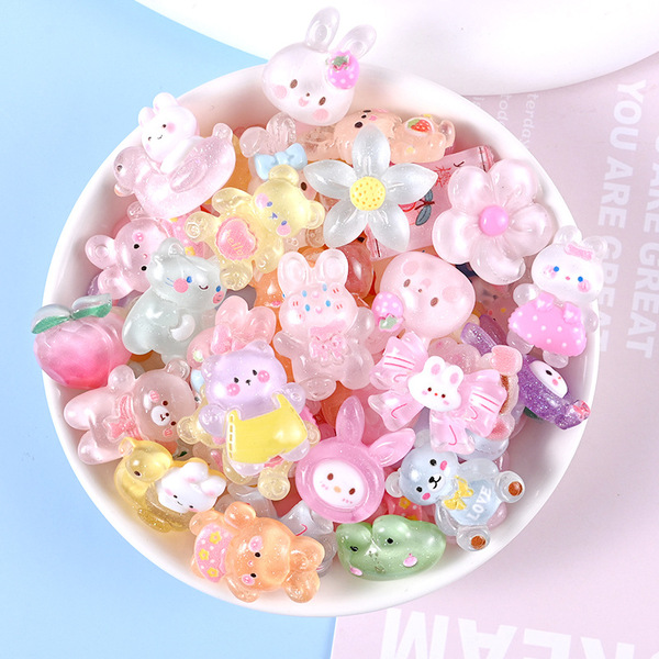 Cream cartoon accessories