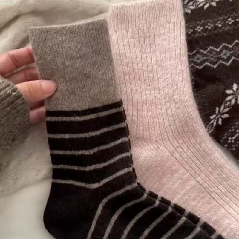 Autumn and Winter New Korean Ins Striped Color-Blocking Versatile Casual Cotton Mid-Calf Socks Women's Socks Slouch Socks Zhuji Socks Autumn and Winter New Korean Ins Striped Color-Blocking Versatile Casual Cotton Mid-Calf Socks Women's Socks Slouch Socks Zhuji Socks