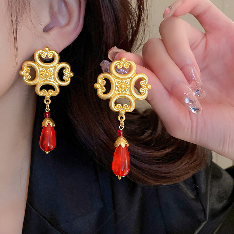Vintage Style Heart Shape Alloy Plating Artificial Rhinestones Womenu0027S Earrings 1 Pair