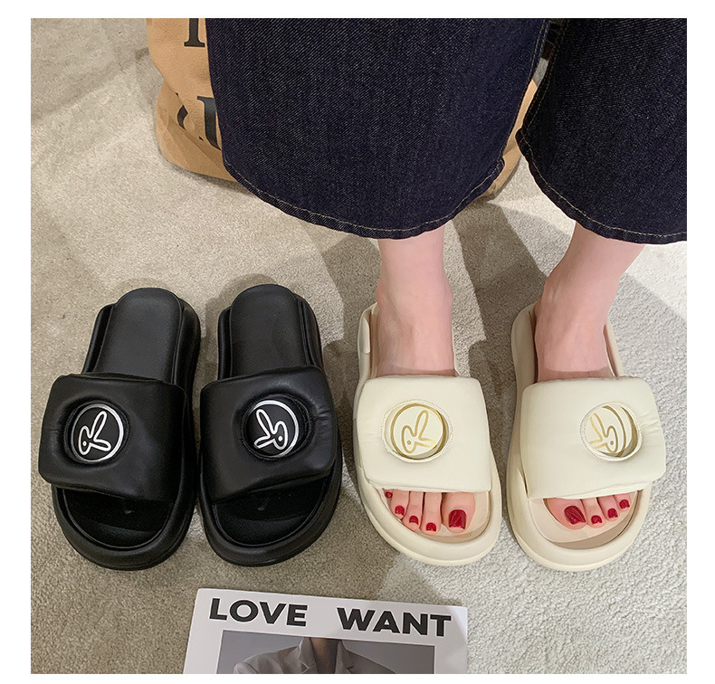 Trendy fashion single strap women's shoes 2023 summer new style women's poop feel comfortable breathable thick bottom outer sandals_voghion.com