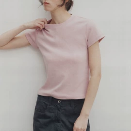 女式羊毛衫;连衣裙;女式毛呢外套