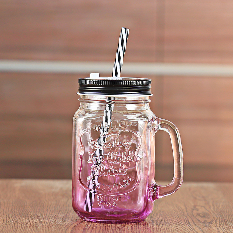 Fábrica al por mayor Polla taza Internet celebridad gradiente color Mason taza paja vidrio taza con mango fútbol taza de agua