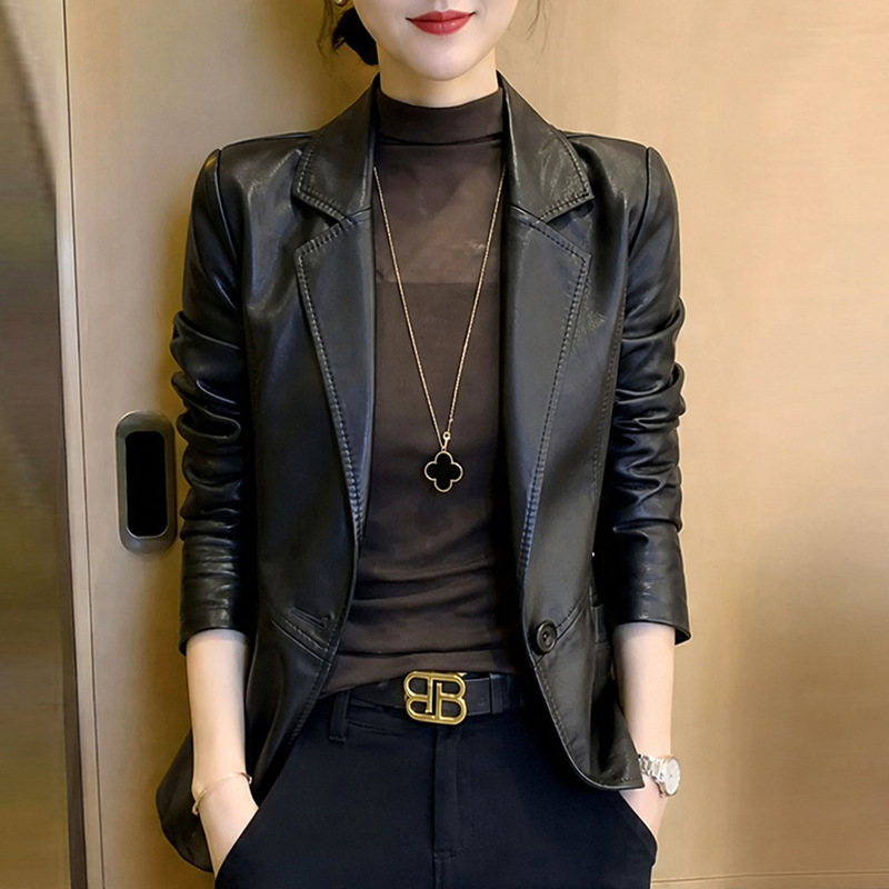 2026 Autumn New Korean Style Fashion Slimming Women's Blazer with Unique Design, Versatile and Youthful Leather Jacket