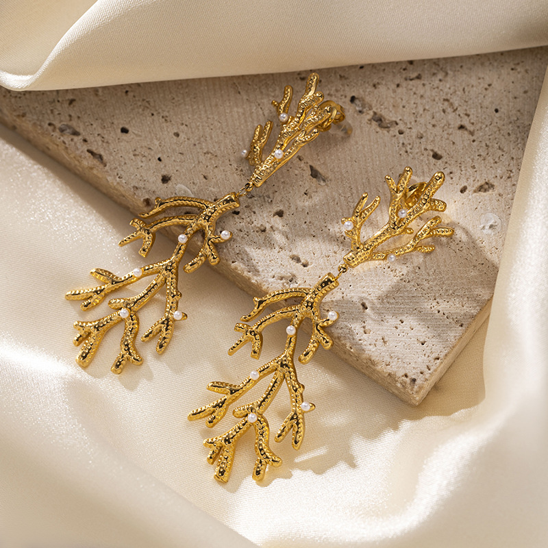 Jellyfish, Starfish Pattern PVD Coated Real Gold Plated Jellyfish Starfish 304 Stainless Steel Vintage Style Waterproof Non Tarnish Drop Earrings Ear Studs