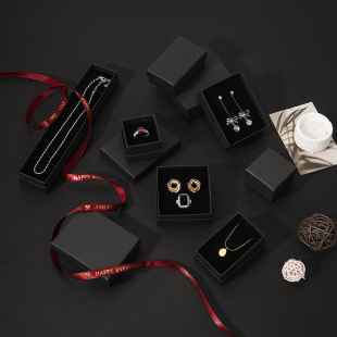 Ready Stock Black Paper Jewelry Packaging Box with Lid, Simple Necklace Ring Box, Bracelet Storage Jewelry Packaging Box Wholesale