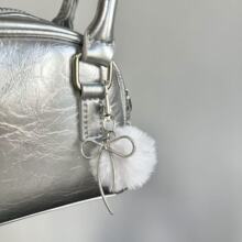 韩国ins风冬日小毛球蝴蝶结挂件复古y2k红色千禧辣妹包包手机挂饰