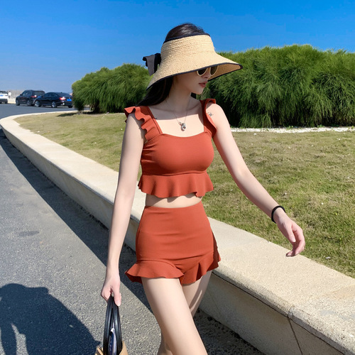 Women's swimsuit split two-piece conservative high-waisted slimming belly-covering student forest style small breasts gathered Korean version ins hot spring
