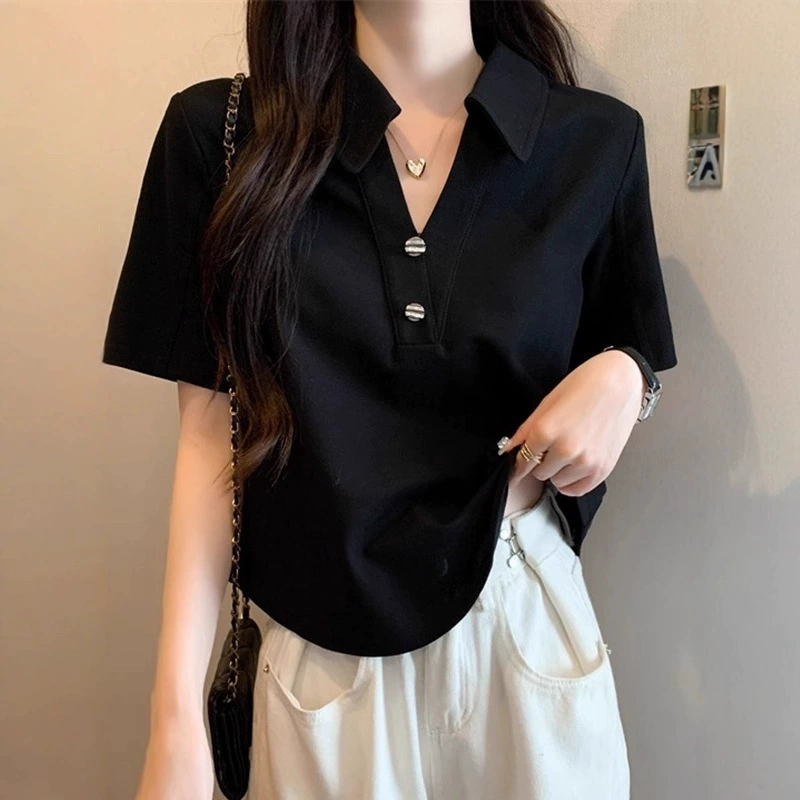 Черная рубашка-поло с правым плечом для женщин, лето 2025, европейский размер, большой размер, узкая, ретро, короткий рукав, топ
