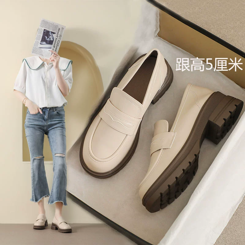 Увеличение толстой подошвы маленькие кожаные туфли женская весна осень 2023 новые дикие мягкие кожаные туфли