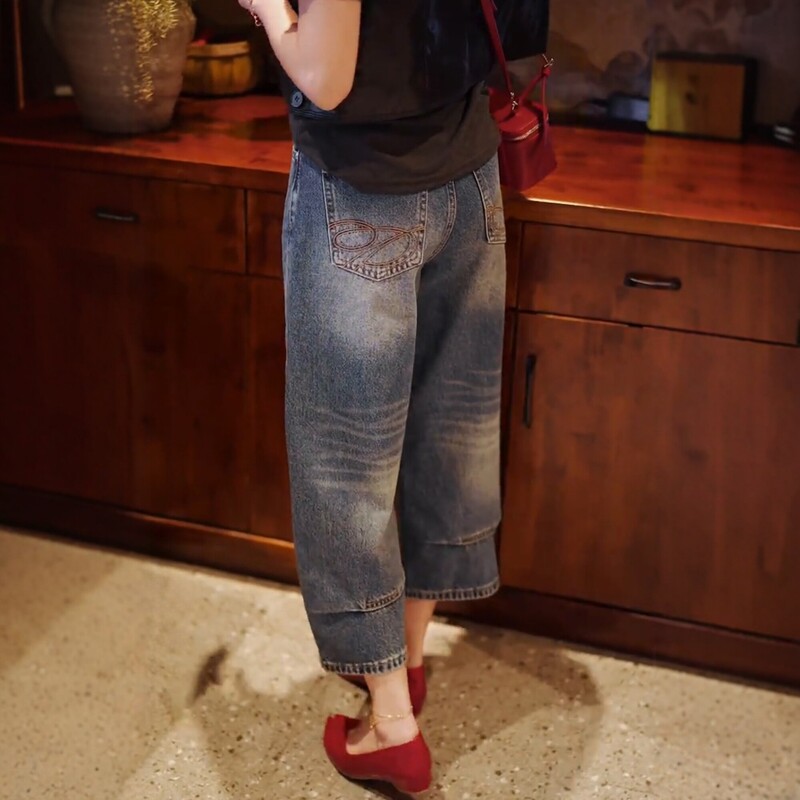 Unique Designer Wide-Leg Pants for Women, 2026 Spring/Summer New Style, Cropped Pants, Fashionable Versatile Jeans, Slim Carrot Pants Unique Designer Wide-Leg Pants for Women, 2026 Spring/Summer New Style, Cropped Pants, Fashionable Versatile Jeans, Slim Carrot Pants