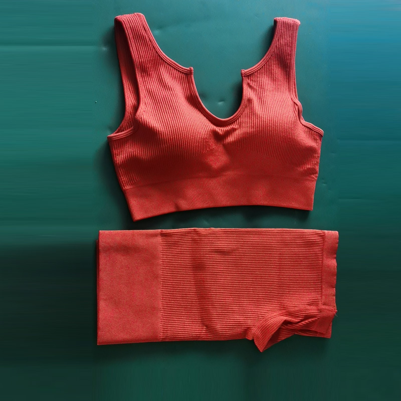 U 칼라 다크 레드