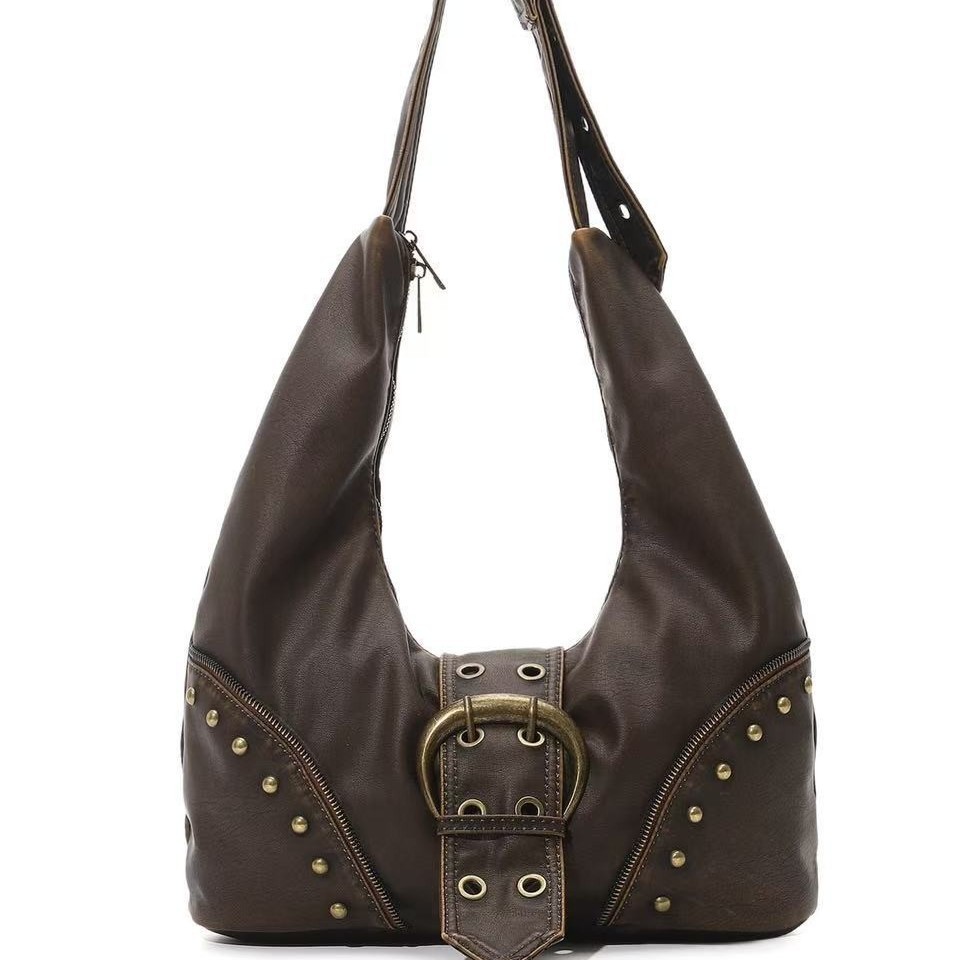 跨境复古饺子包单肩包铆钉大容量女士包欧美风百搭轻便手提腋下包