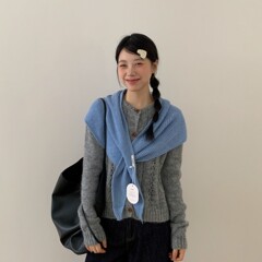 秋冬韩代同款针织披肩围巾一体多功能包头遮臀时尚叠穿百搭三角巾