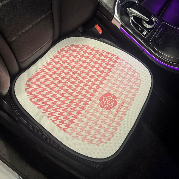 Pink-square mat