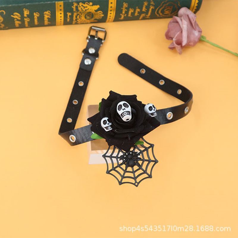Nuevo estilo transfronterizo Halloween máscara de encaje de alta gama dos rosas decoración máscara de media cara accesorios de fiesta de disfraces