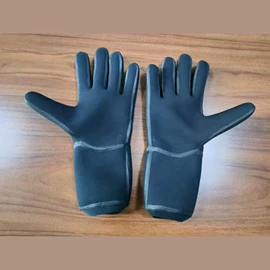 潜水用品;溯溪鞋;冲浪帆板