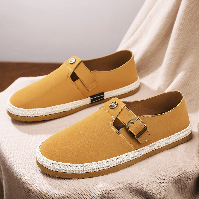 Zapatos de lona para hombre verano casual viejos zapatos de tela de lino de Beijing zapatos de moda de pescador perezoso de un pie para hombre 2025 nuevo