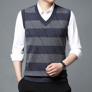 Autumn and Winter Sleeveless Men's Wool Vest, Fashionable Casual Jacquard V-Neck Knitwear, High-End Striped Wool Vest