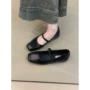 浅口春季平底复古瓢鞋