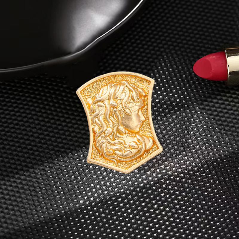 retro golden brooch lapel pin