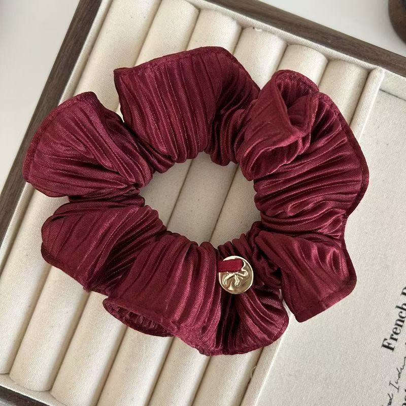 Goldverzierter Haargummi, elegantes, handgenähtes Haarband aus hochwertigem Stoff, stilvolles Haaraccessoire für Duttfrisuren_voghion.com