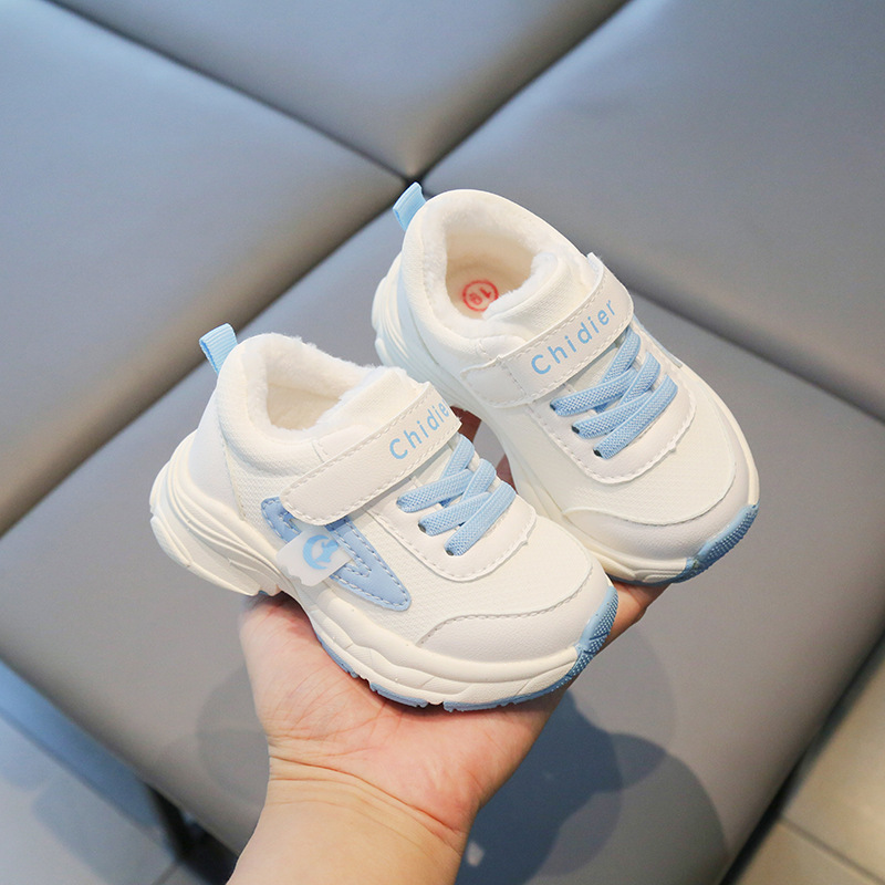 Zapatilla de deporte de invierno para niños nuevos zapatos de papá para niños con forro polar zapatos de bebé para niñas zapatos de fondo suave antideslizantes para correr