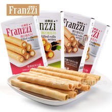 ����Ɲ�A�ĵ�������ʳɺ��b�������eС�̳�ͬ��ţ��ζС���b