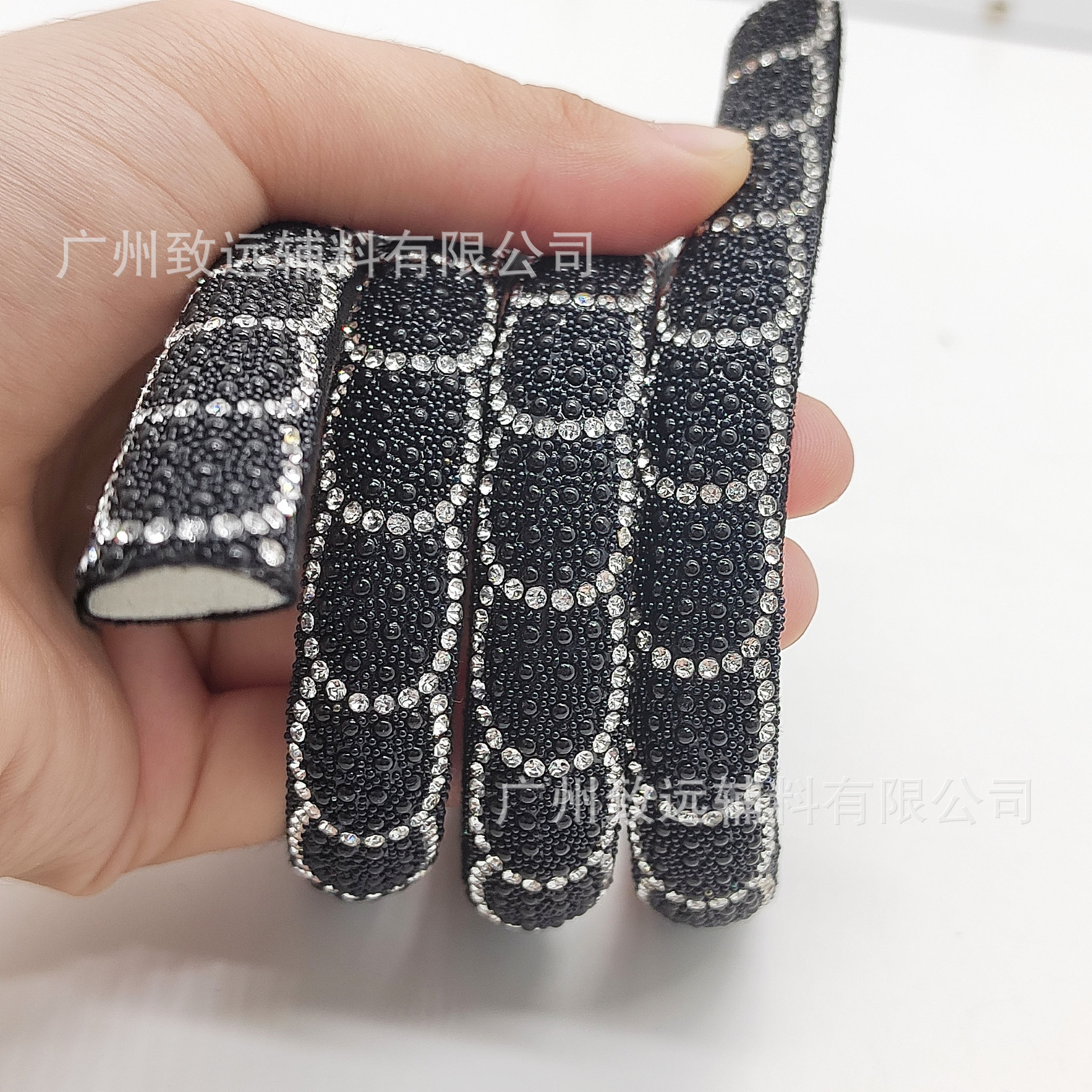 Accesorios de decoración de material de zapato de perforación caliente semicírculo tridimensional taladro de vidrio rhinestone Cordón de la correa media superficie Cordón de diamante completo cuerda de diamantes de imitación