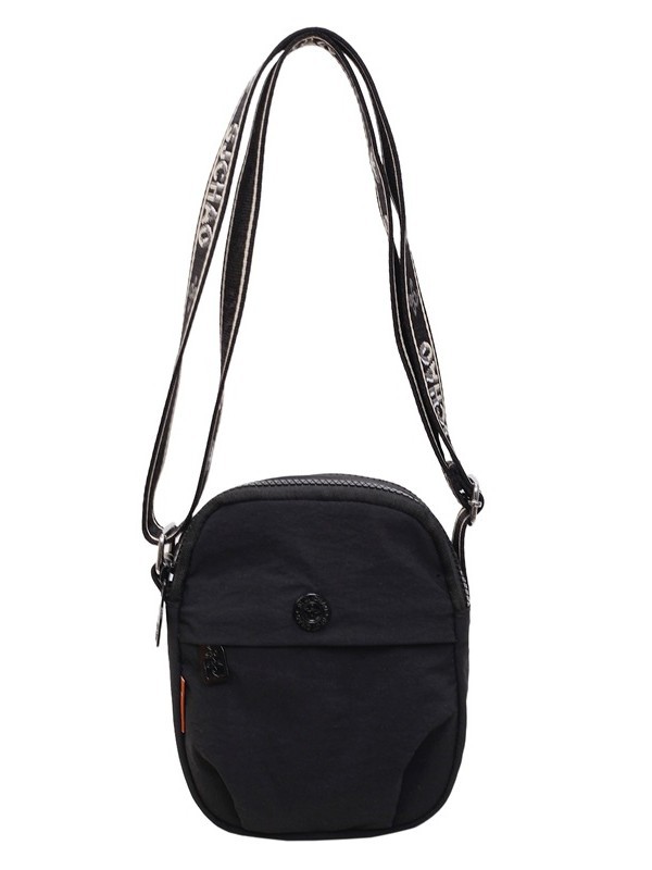 Bolso de nylon de moda para mujeres 2026 nuevo bolso de verano casual simple bolso de viaje ligero bolso de mujer