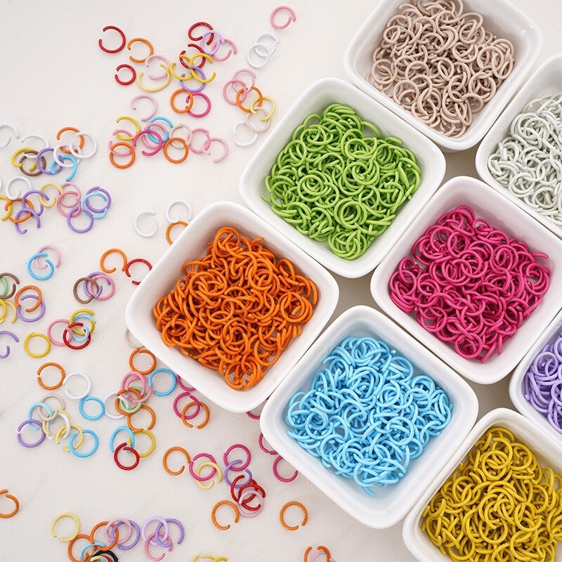 50-Piece Set of Colorful Iron Spray-Painted Open Rings for DIY Crafts, Connecting Rings, Beads, Pendants, Keychain Accessories 50-Piece Set of Colorful Iron Spray-Painted Open Rings for DIY Crafts, Connecting Rings, Beads, Pendants, Keychain Accessories