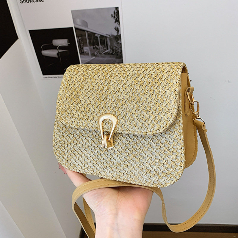 woven fashion korean style 2024 autumn new all-match ins shoulder messenger bag lock western style small square bag cross-border