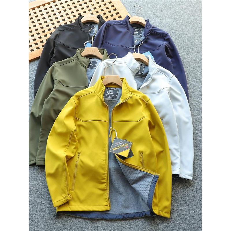 Men's Tactical Soft Shell Outdoor Windproof and Water-Repellent Autumn/Winter New Fleece-Lined Stand Collar Jacket Trend