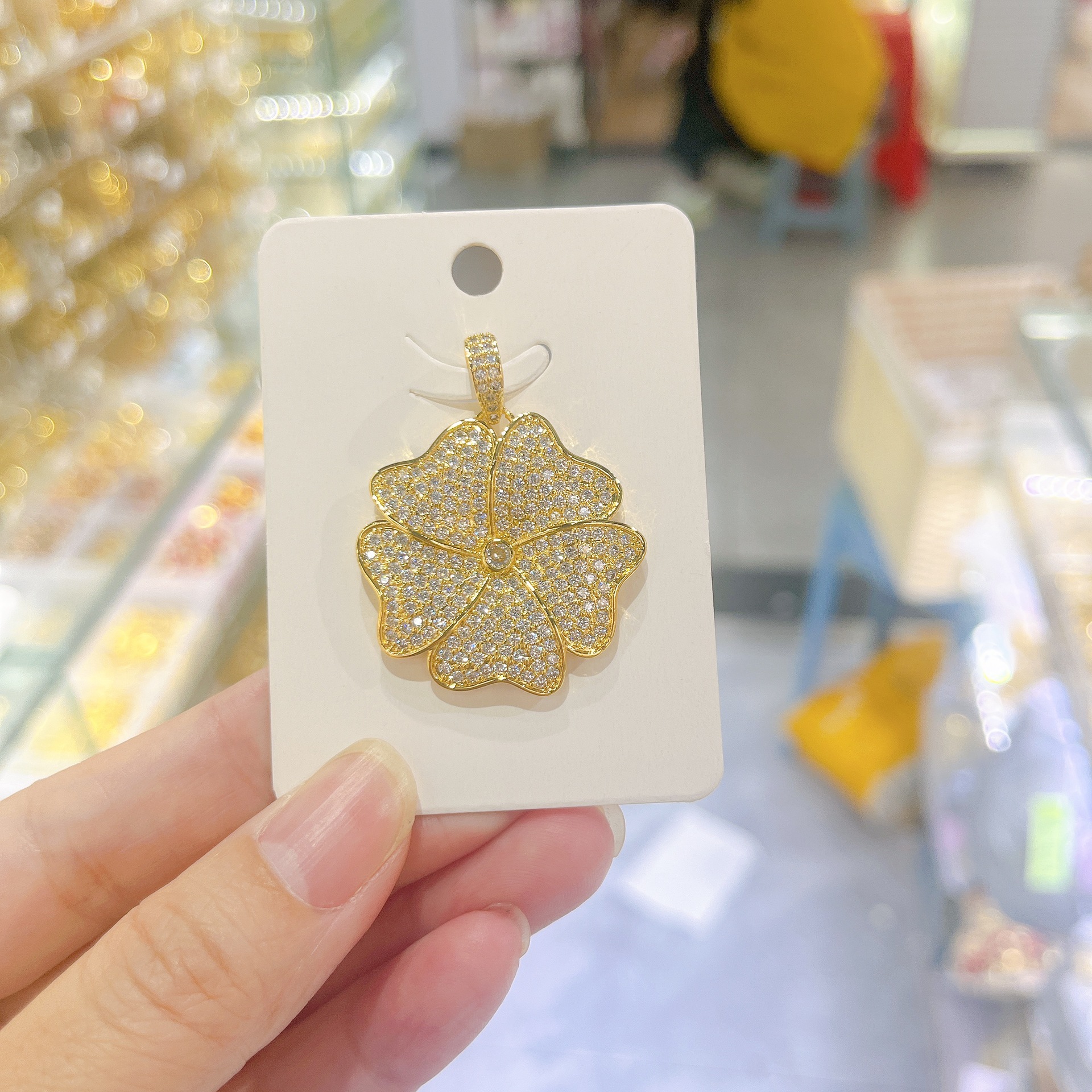 Colgante de zirconio nuevo colgante de diamante de cinco petas amor de alta calidad temperamento joyas de alta gama mujeres lujosas estrellas