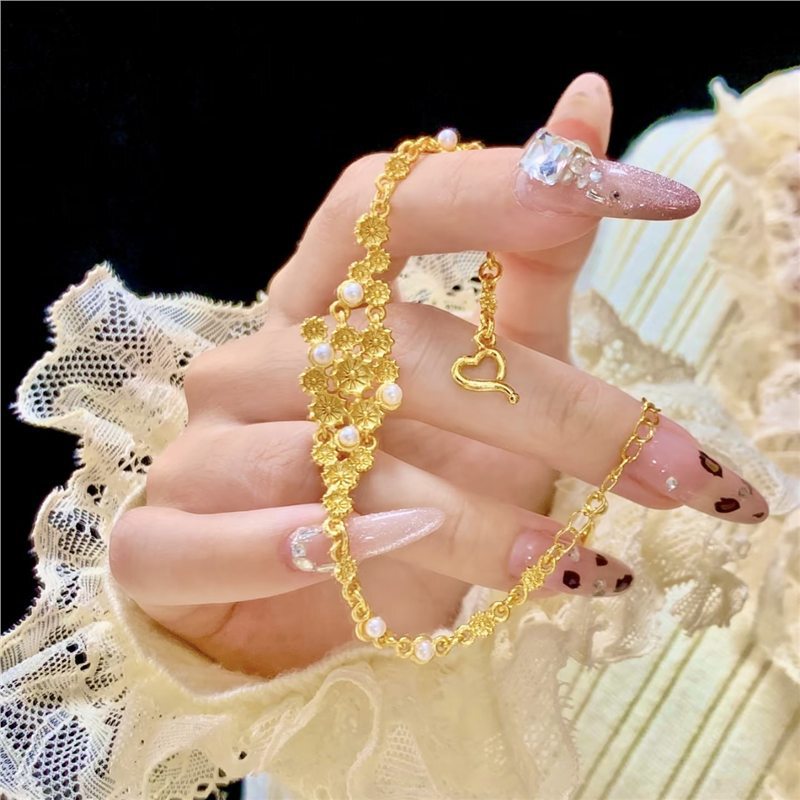 Gold-plated jewelry in new Chinese style, Monet water lily bracelet for women, imitation gold, niche light luxury design, high-end floral bracelet