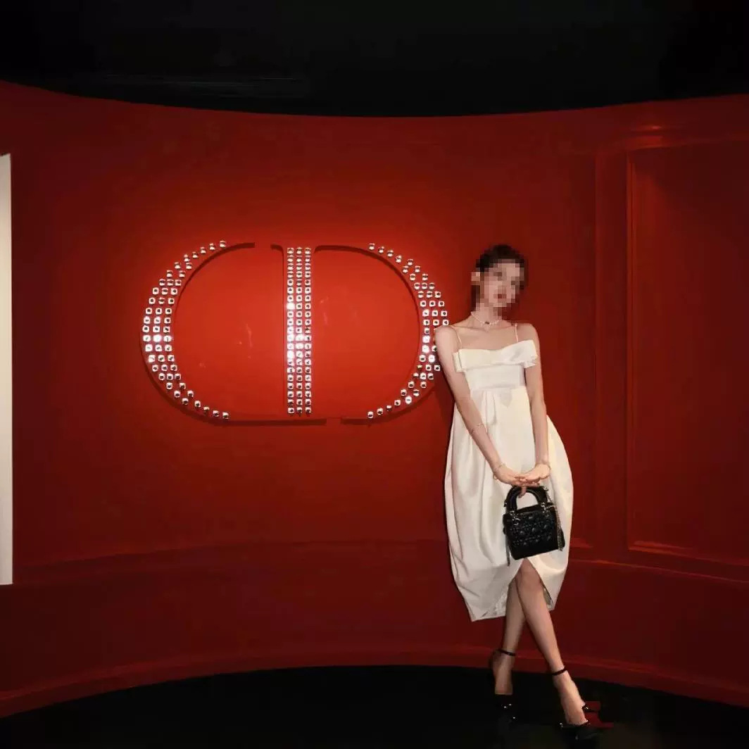 2025 New Winter Tube Top Suspender Bow Dress Chic Design Backless Dress Princess Dress