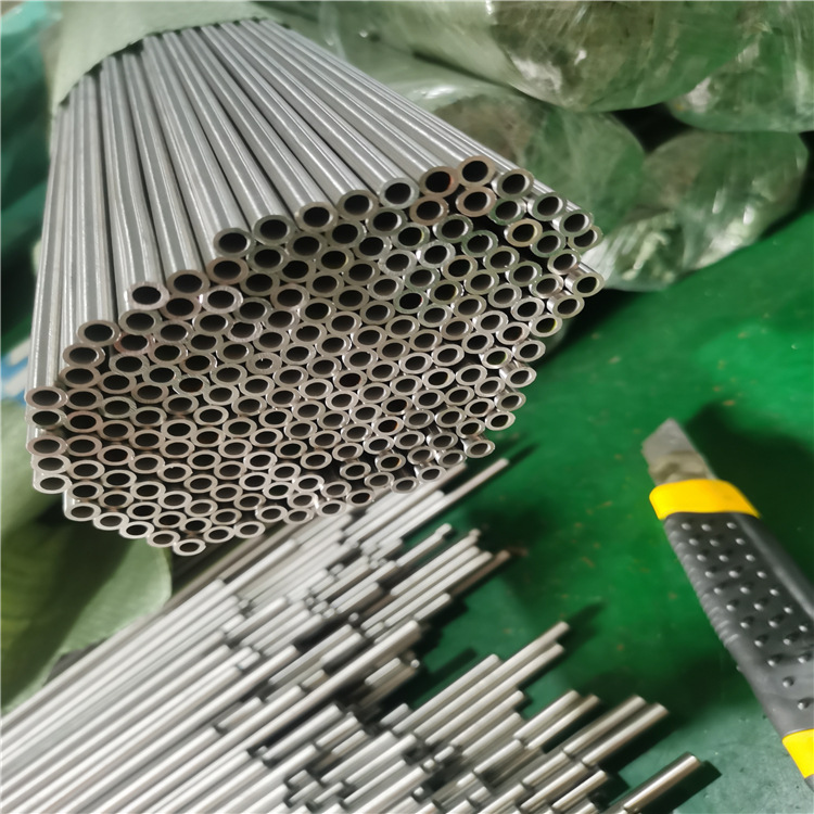 304不锈钢管不锈钢圆管拉丝抛光不锈钢焊管来图切割激光切割