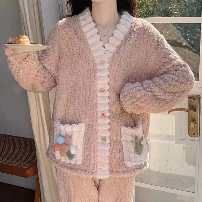 彩虹睡衣套装女秋冬法兰绒加厚保暖睡袍甜美纽扣开衫家居服可外穿|undefined