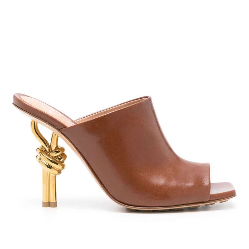 Summer New Women Square Toe Metal High-heeled Patent Leather