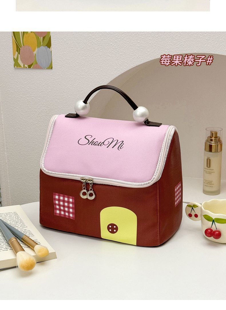 21eb553b-a48a-447a-9981-7859e7f81035.jpe