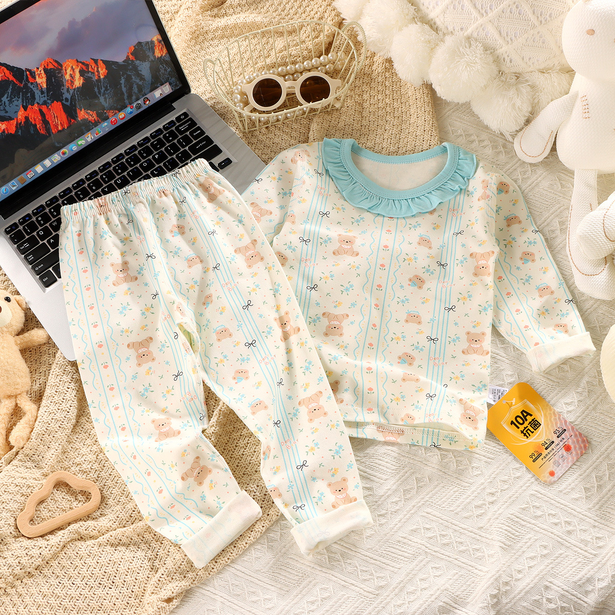 Traje de pijama para niños, ropa de aire acondicionado de dibujos animados para niños y niñas, ropa para el hogar de algodón para bebés, pantalones coreanos de manga larga para niños pequeños y medianos