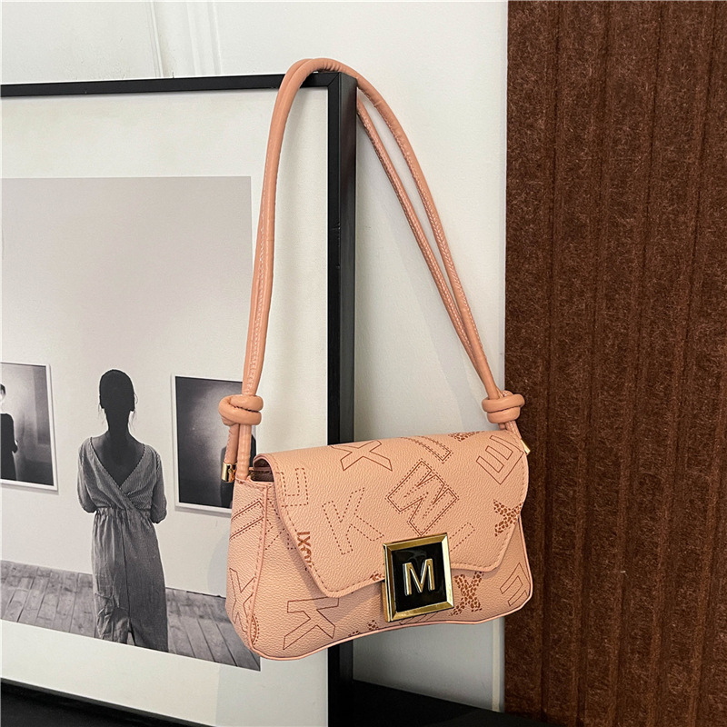 Fashion bagsM bolso de brazo otoño 2024 bolso nuevo estilo de alta moda moda moda bolso de hombro