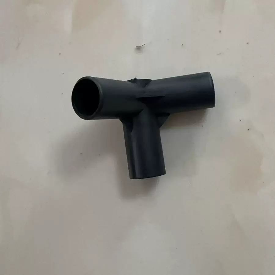 厂家批发塑料直角立体三通管家装建材专用配件小管子连接架耐腐蚀