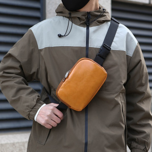2025 New Fashion Soft PU Men's Chest Bag Small Bag Casual Sports Men's Crossbody Small Square Bag Cheap Backpack