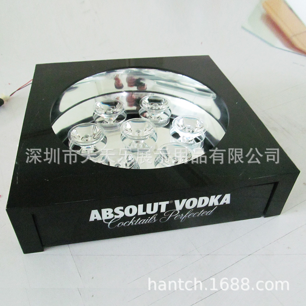 不锈钢酒架生产厂家 LED酒展示架 亚克力展示架 发光酒架